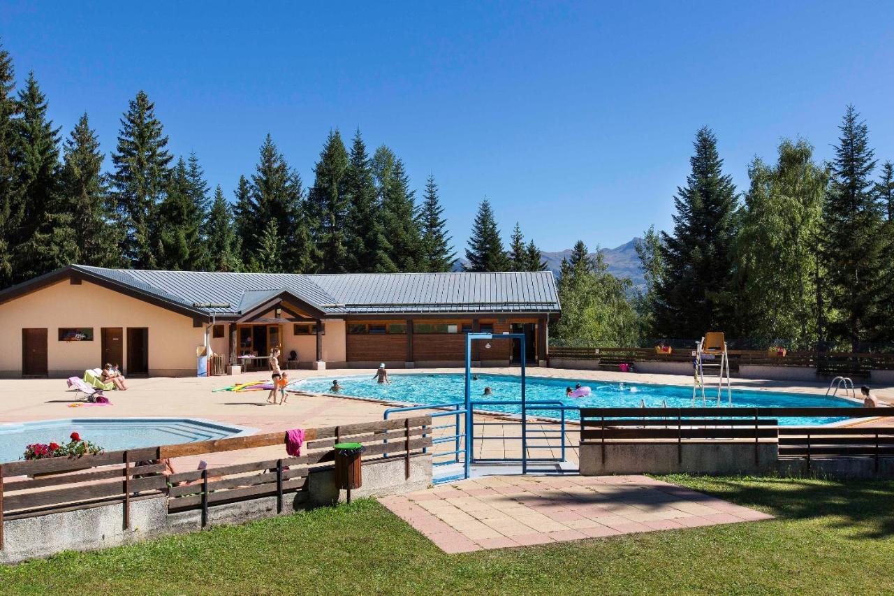 Vacanceole - Residence Le Beauregard La Lechere Exterior photo