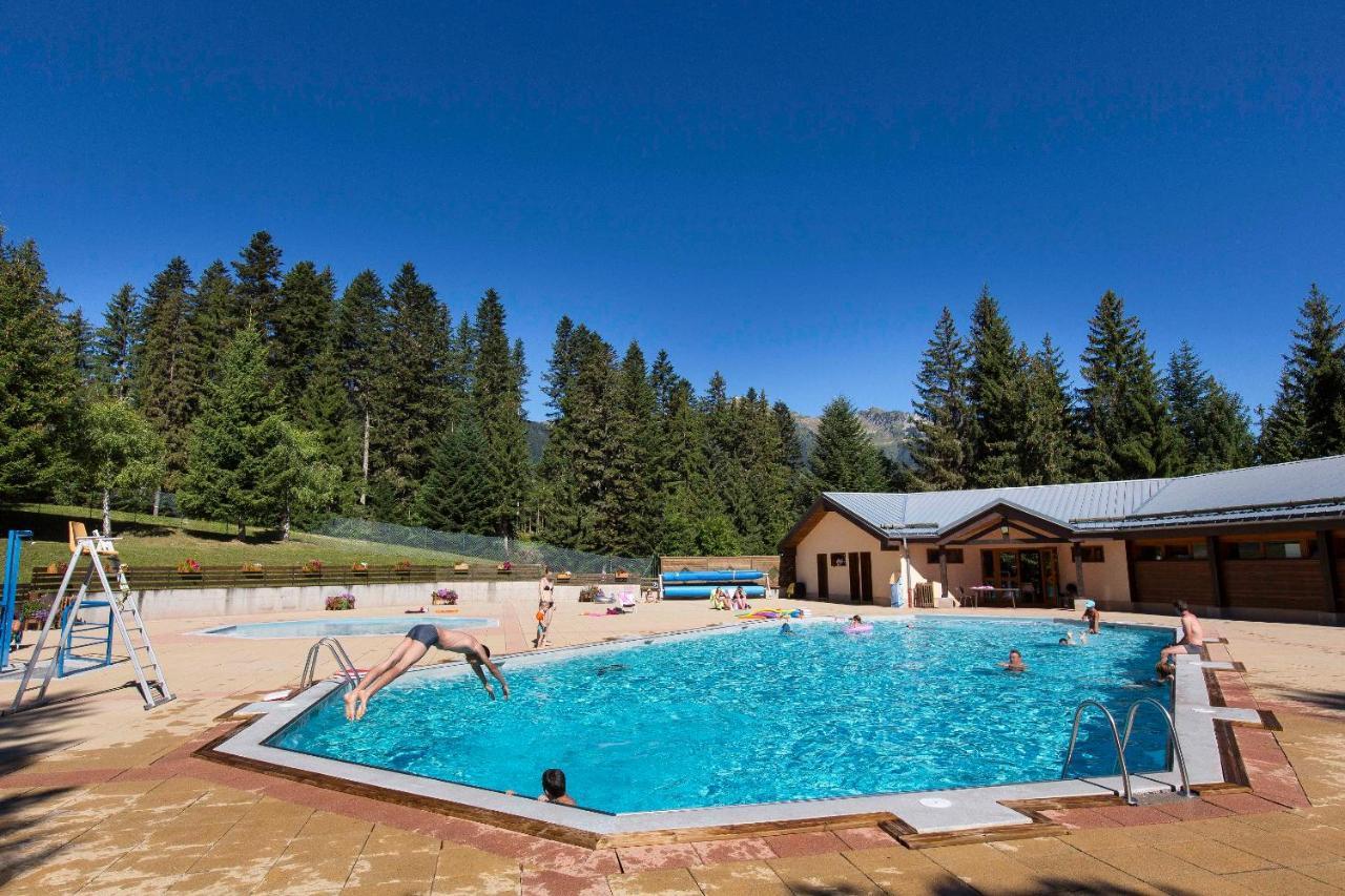Vacanceole - Residence Le Beauregard La Lechere Exterior photo